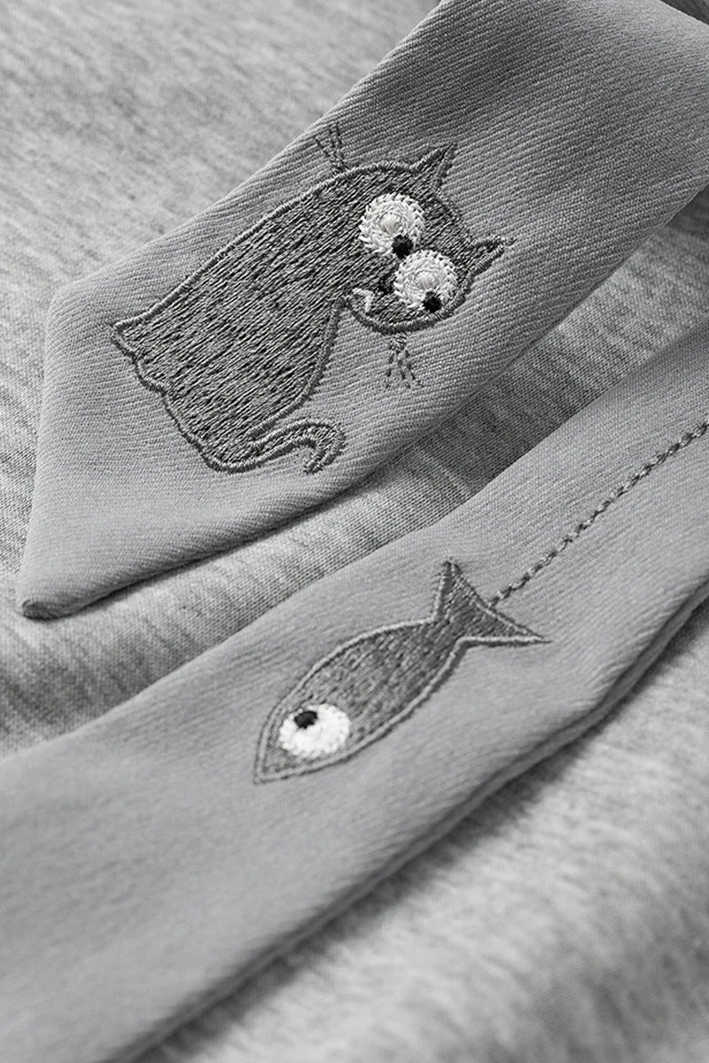 Youri | Cat & fish Embroidery Tie Pullover