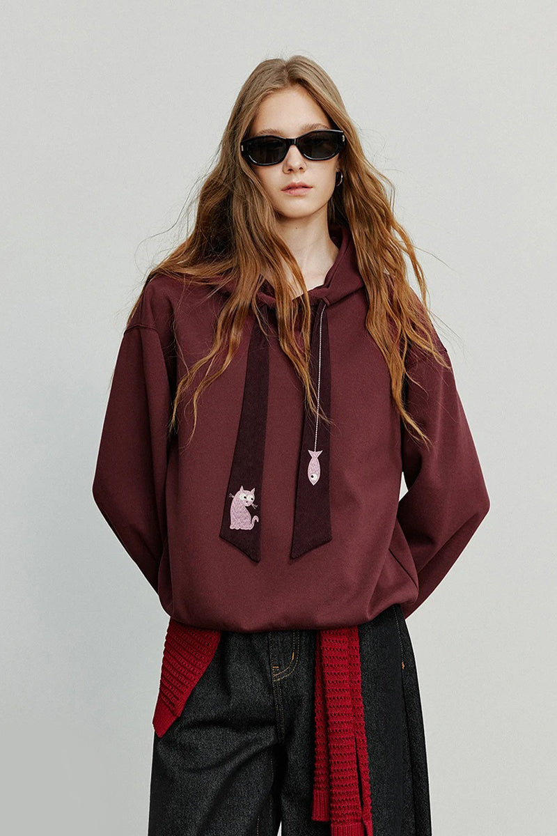 Youri | Cat & fish Embroidery Tie Pullover