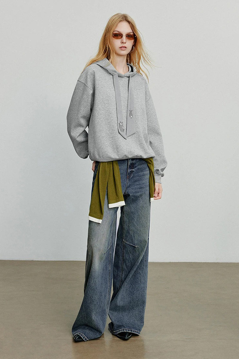 Youri | Cat & fish Embroidery Tie Pullover