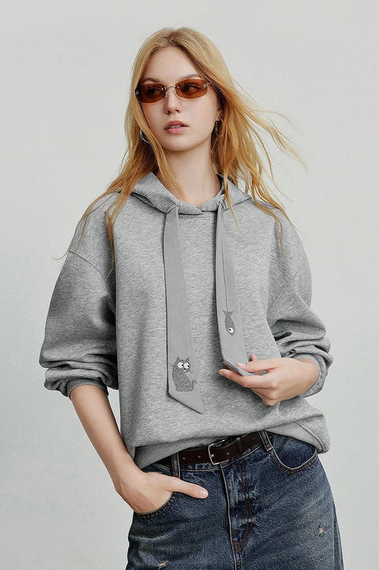 Youri | Cat & fish Embroidery Tie Pullover